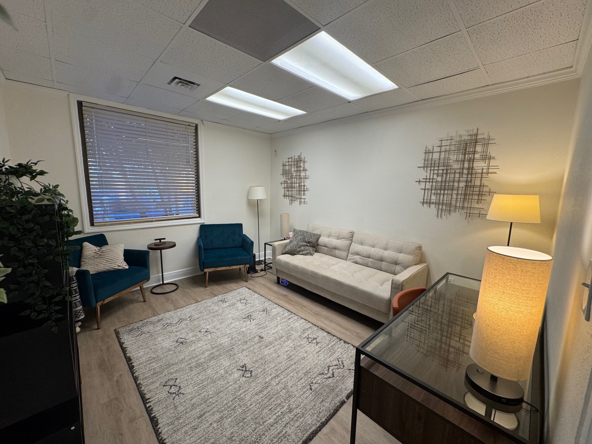 2005 Pan Am Cir, Tampa, FL for lease Interior Photo- Image 1 of 1