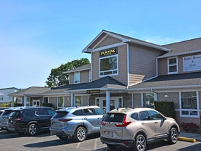 568-578 N 5th Ave, Sequim, WA for lease Building Photo- Image 1 of 18