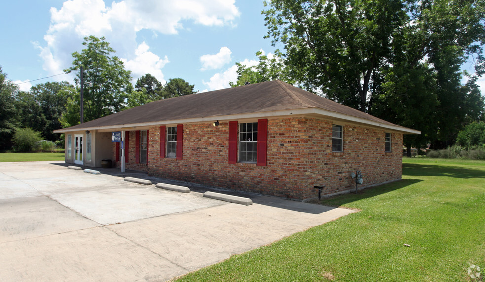 40069 La-42, Prairieville, LA for sale - Primary Photo - Image 1 of 1