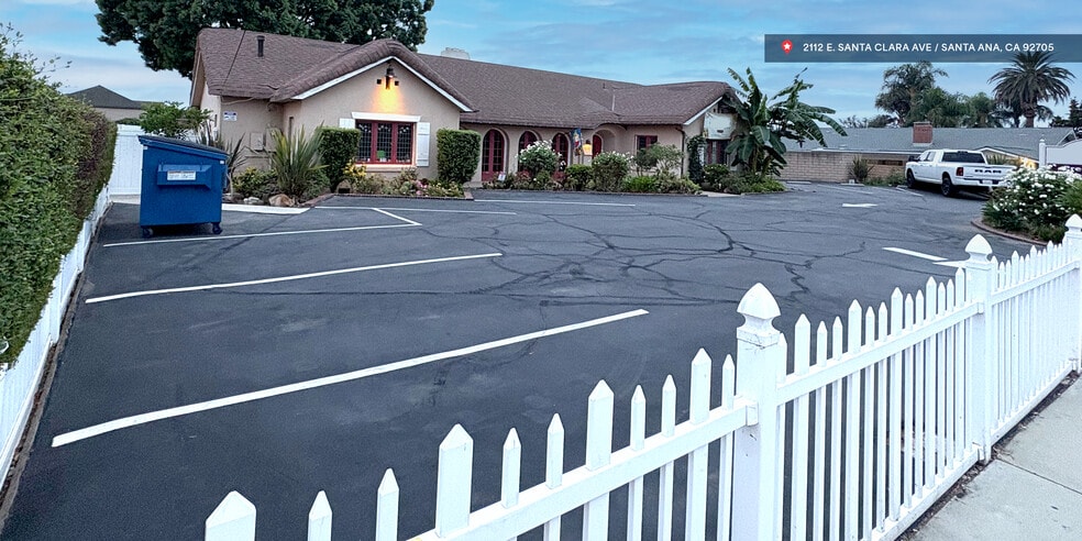 2112 E Santa Clara Ave, Santa Ana, CA for lease - Building Photo - Image 2 of 5