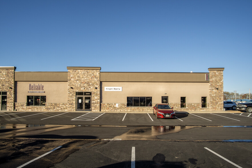 3460 Mall Dr, Eau Claire, WI for sale - Building Photo - Image 1 of 1