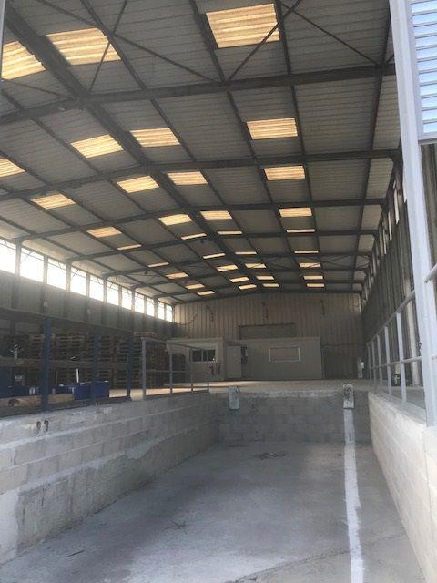 Industrial in Saint-Germain-lès-Arpajon for lease Interior Photo- Image 1 of 7