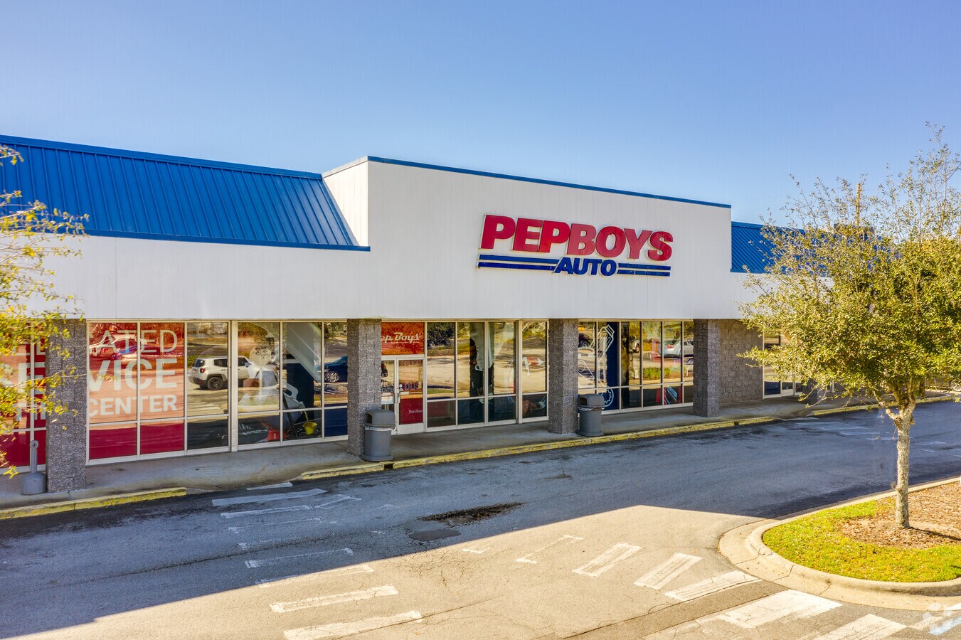 6210 W Colonial Dr, Orlando, FL 32808