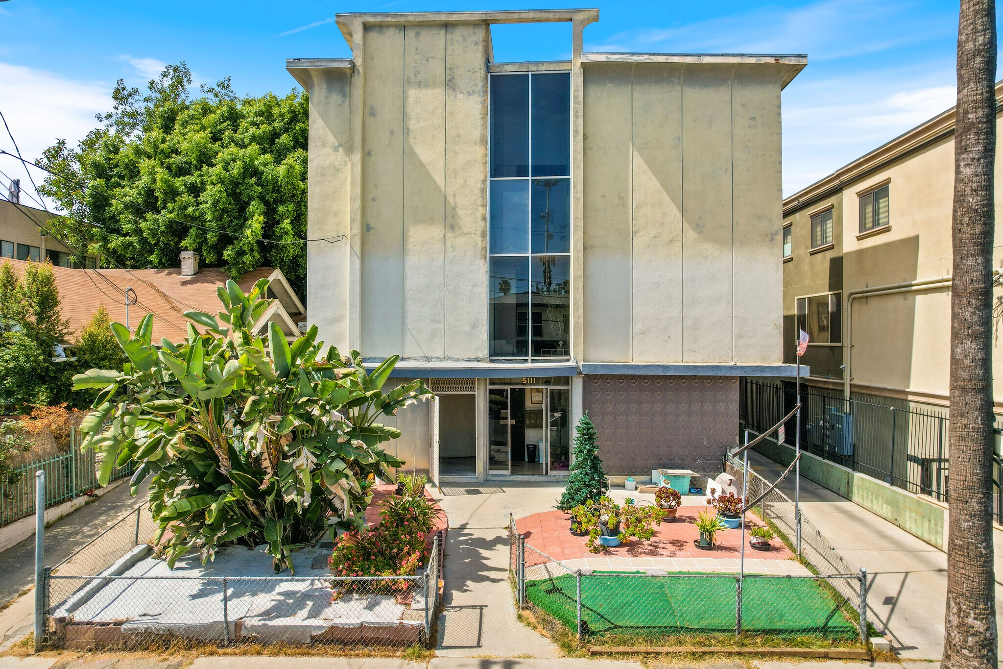 5111 Harold Way, Los Angeles, CA for sale Building Photo- Image 1 of 1