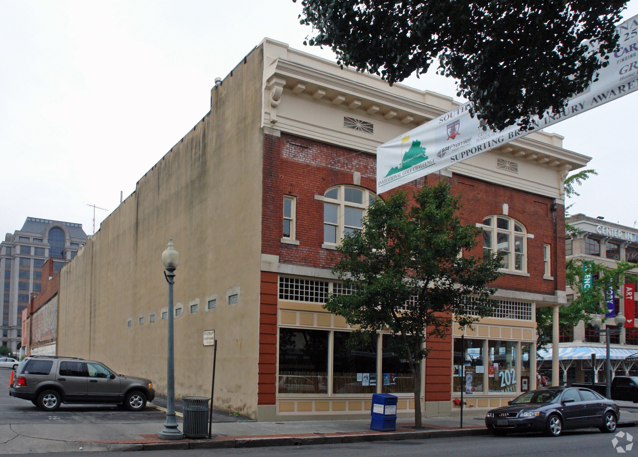 202-206 Market St SE, Roanoke, VA for sale Primary Photo- Image 1 of 1
