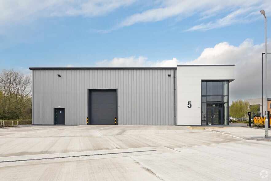 Phoenix Riverside, Rotherham for lease - Building Photo - Image 2 of 3