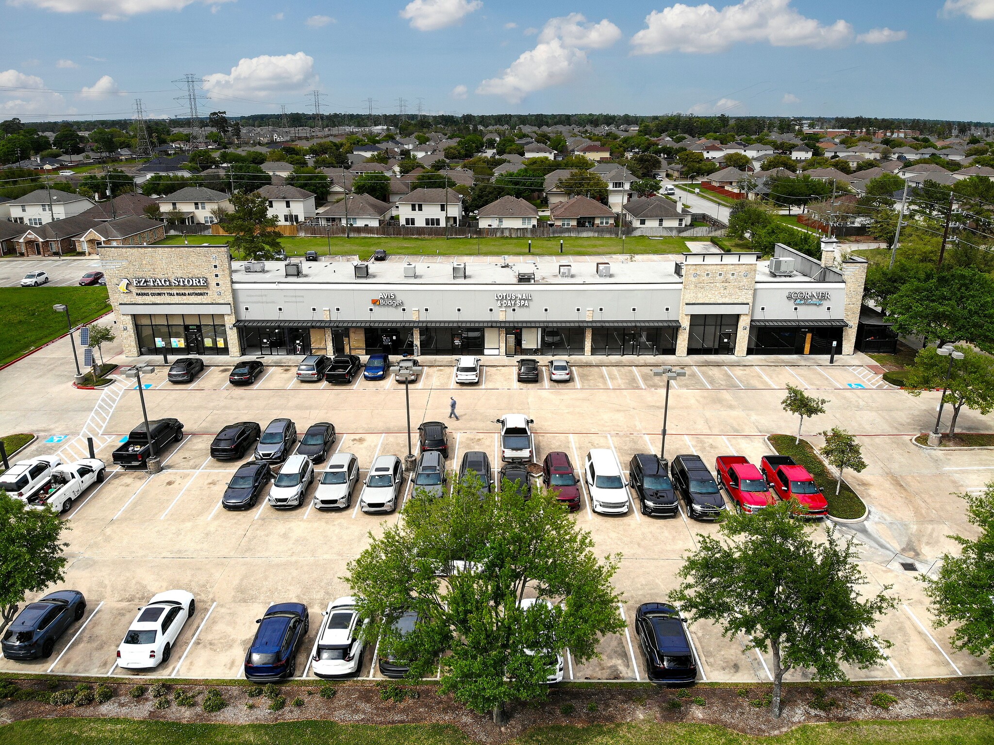 11411 N Sam Houston Pky E, Humble, TX for lease Building Photo- Image 1 of 9