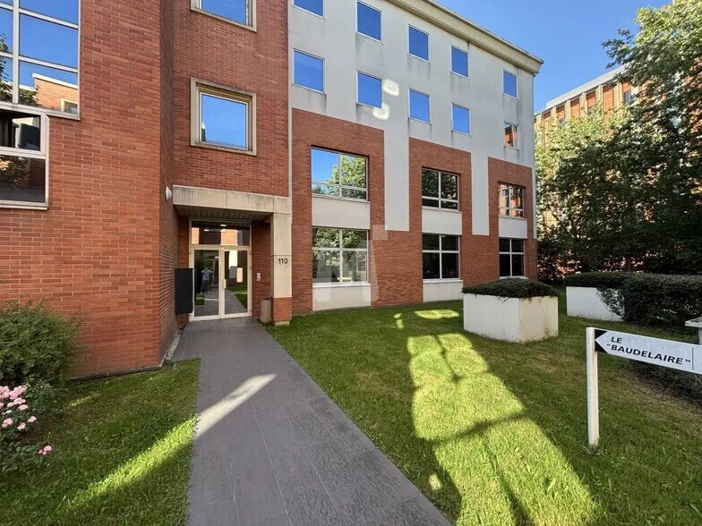 Office in Chevilly-Larue for lease - Building Photo - Image 2 of 8