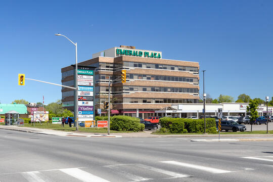 1547 Merivale Rd, Ottawa, ON for lease - Building Photo - Image 1 of 7