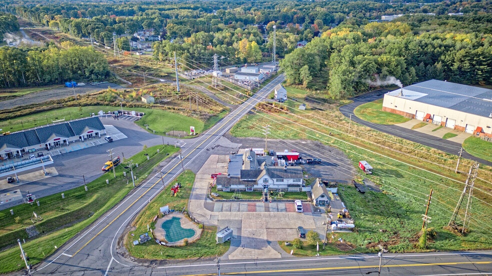 671 Mariaville Rd, Schenectady, NY for sale - Building Photo - Image 2 of 59