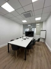 28 Rue De Mogador, Paris for lease Building Photo- Image 1 of 4