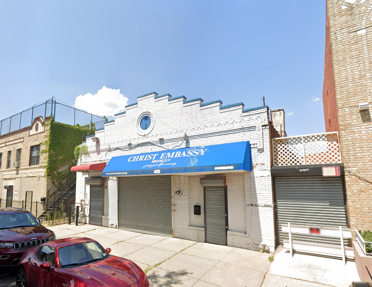 2184 Clarendon Rd, Brooklyn, NY for lease - Building Photo - Image 3 of 7