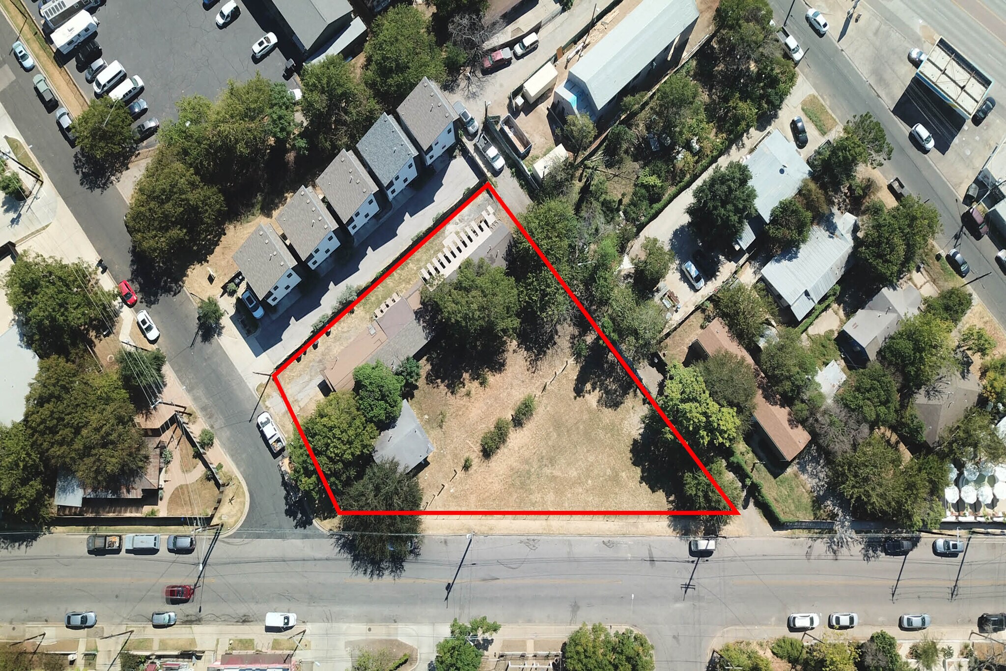 2301 berville Rd, Austin, TX 78702 East Austin Boutique