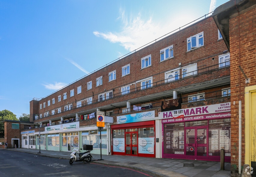 26 Plumbridge St, London for sale - Primary Photo - Image 1 of 1