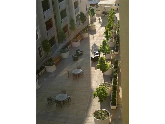 240 3rd St, Oakland, CA for lease - Building Photo - Image 3 of 23