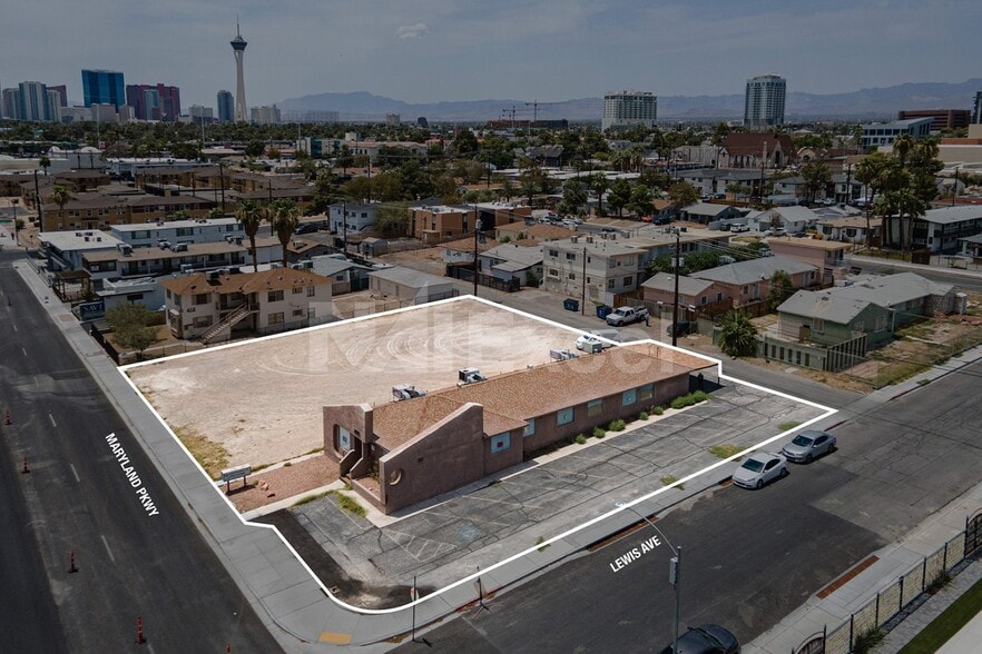 400 S Maryland Pky, Las Vegas, NV for sale - Aerial - Image 3 of 8