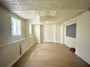 39 Rue Navier, Paris for lease Interior Photo- Image 2 of 6
