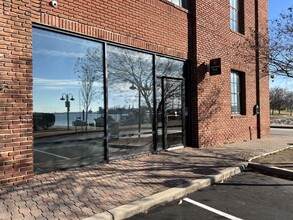 2809 Boston St, Baltimore, MD for lease Building Photo- Image 1 of 7