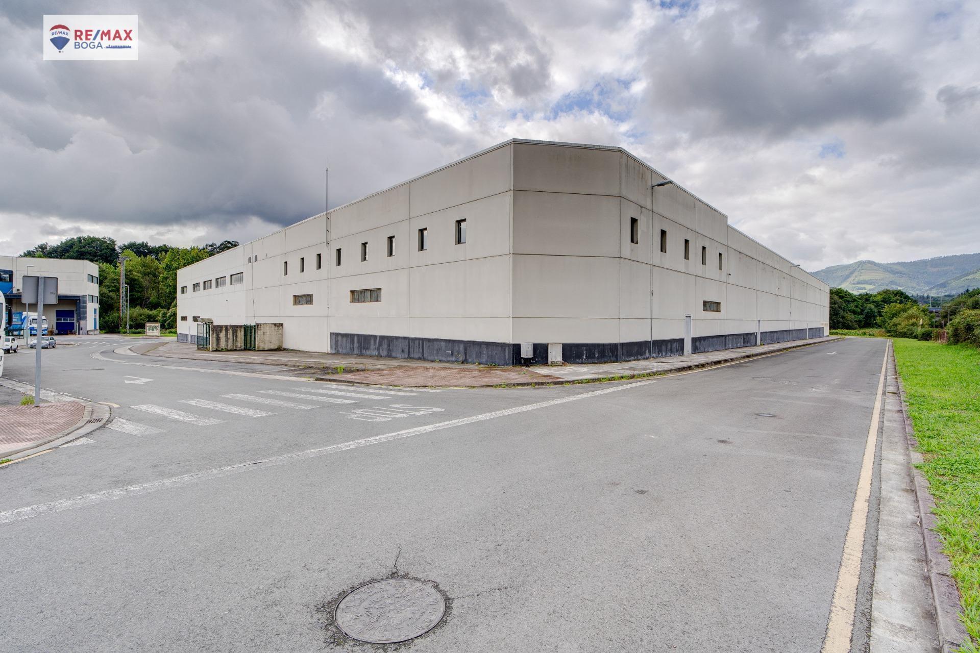 Industrial in Gernika-Lumo, Vizcaya for sale Building Photo- Image 1 of 65