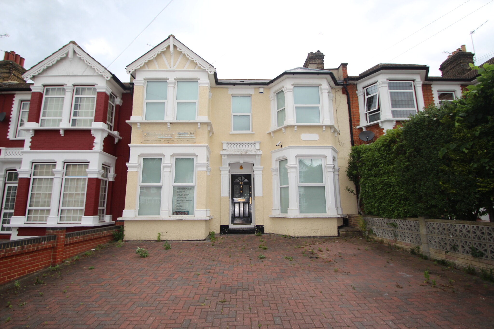 24 Seymour Gdns, Ilford for sale Building Photo- Image 1 of 1