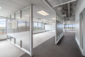 8020 Towers Crescent Dr, Vienna, VA for lease Building Photo- Image 1 of 2