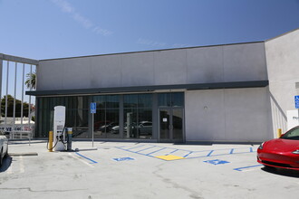 1302-1342 S La Brea Ave, Los Angeles, CA for lease Building Photo- Image 2 of 7