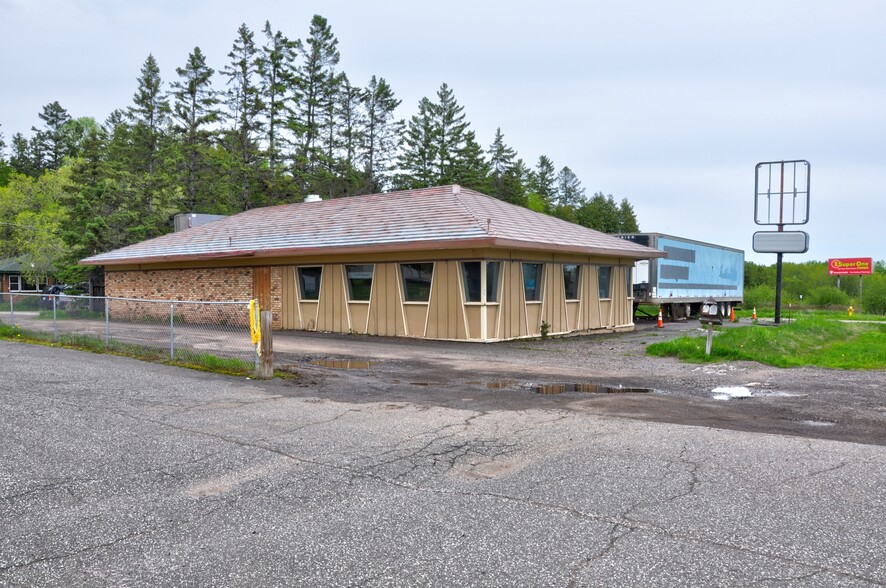 1211 7th Ave, Two Harbors, MN for lease - Building Photo - Image 2 of 16