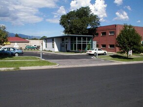 1626 E Pikes Peak Ave, Colorado Springs, CO for lease Building Photo- Image 1 of 4