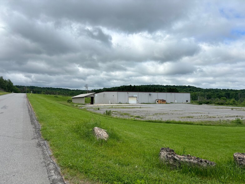 3700 Oneida Valley Rd, Emlenton, PA for lease - Building Photo - Image 2 of 6