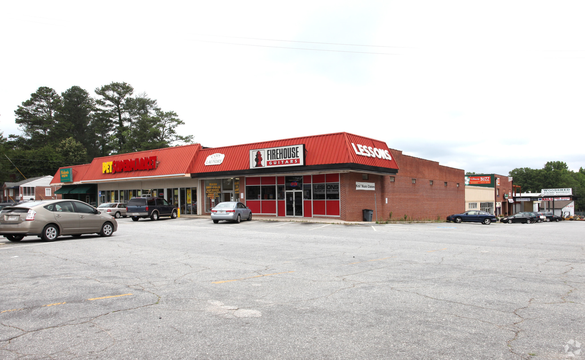 2520 N Decatur Rd, Decatur, GA for lease Primary Photo- Image 1 of 5