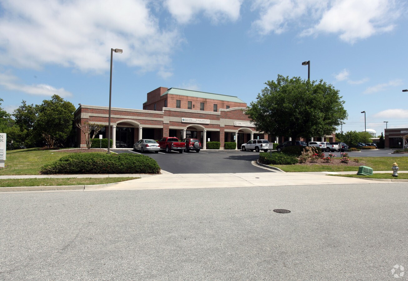 1602 Physicians Dr, Wilmington, NC 28401