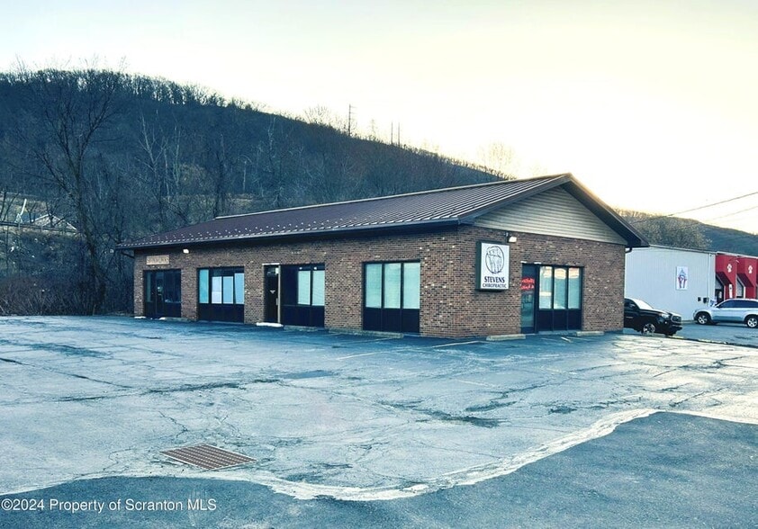 322 Northern Blvd, South Abington, PA for sale - Building Photo - Image 2 of 9