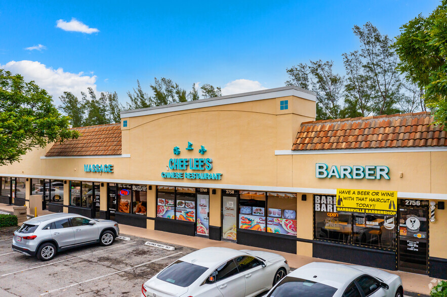 2750-2784 N University Dr, Sunrise, FL for lease - Primary Photo - Image 1 of 9