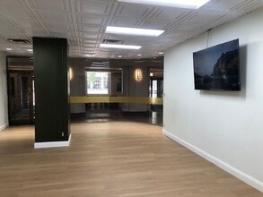 815 E Superior Ave, Cleveland, OH for lease Interior Photo- Image 2 of 7
