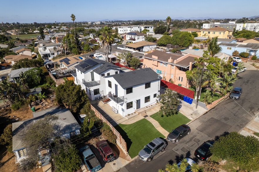 6728 Thomson Ct, San Diego, CA for sale - Building Photo - Image 1 of 25