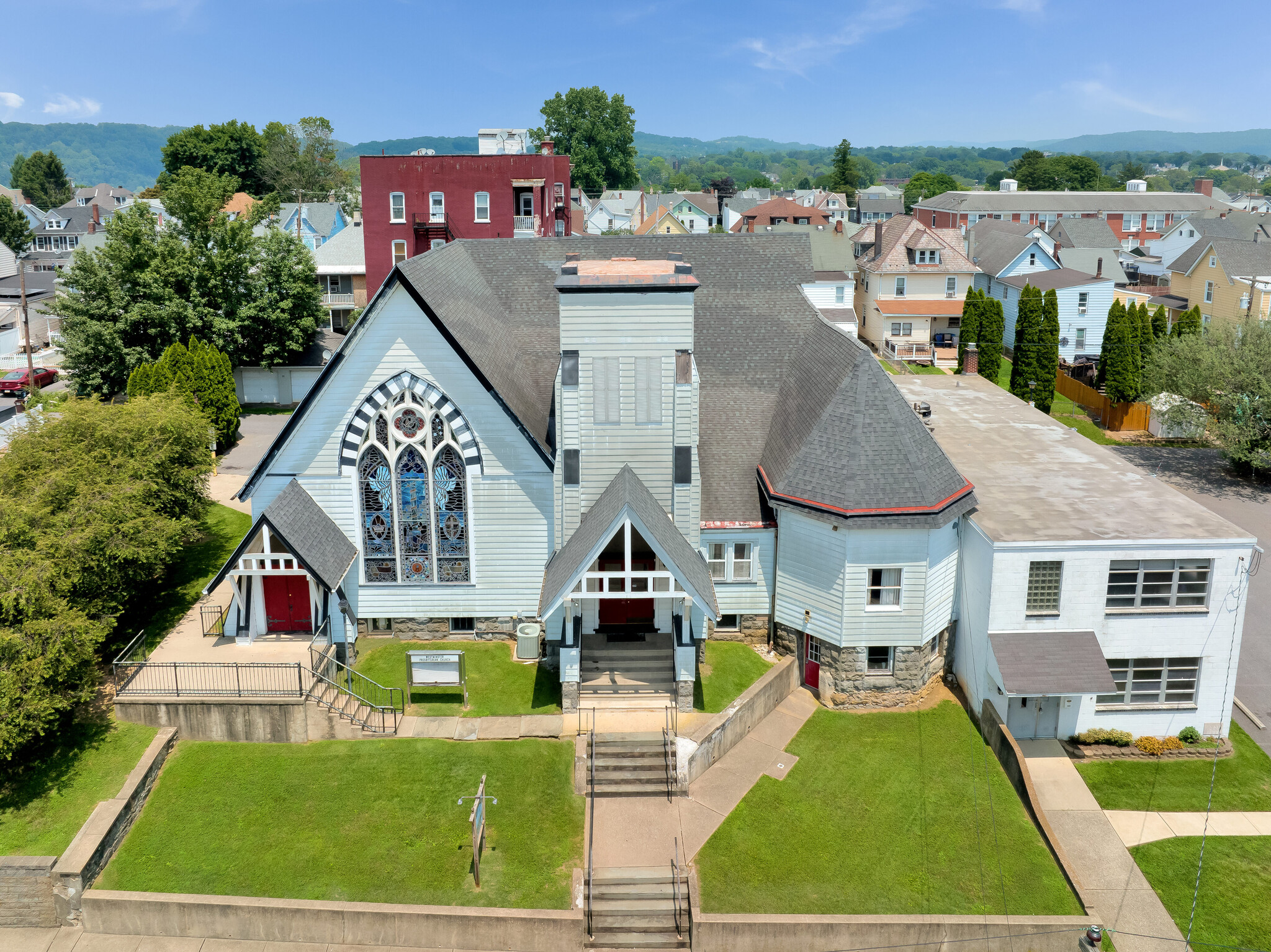 137 Chambers St, Phillipsburg, NJ for sale Primary Photo- Image 1 of 47