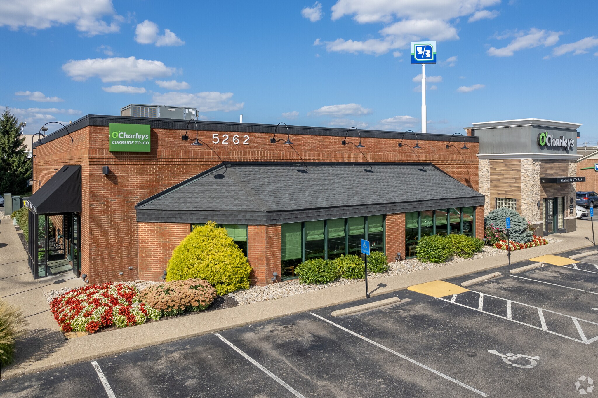 5262 Fields Ertel Rd, Cincinnati, OH 45249 - Former O'charley's | LoopNet