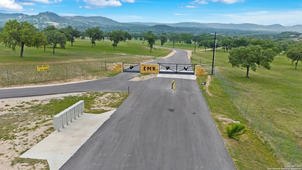 Lot 35 Blackbuck Trl, Pipe Creek, TX for sale - Other - Image 3 of 17