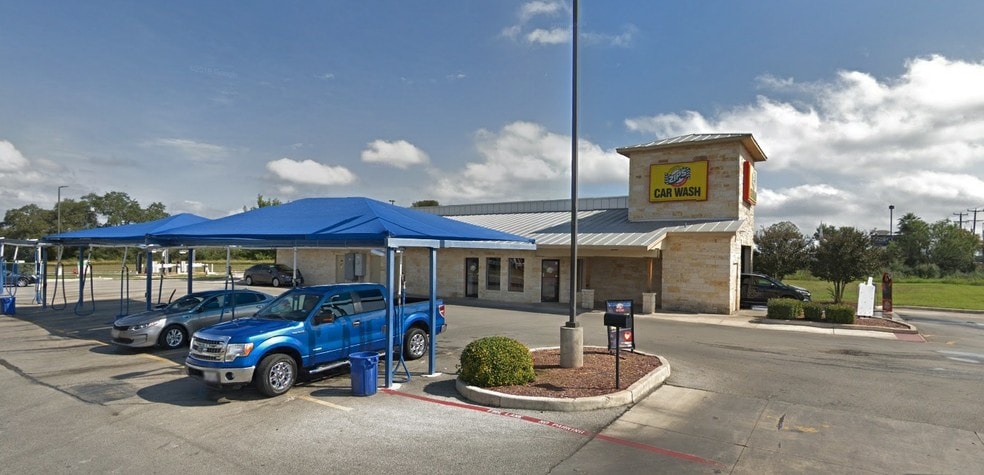 10623 Culebra Rd, San Antonio, TX for lease - Primary Photo - Image 1 of 5