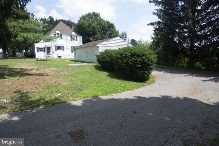 874 Delta Rd, Red Lion, PA for sale - Primary Photo - Image 1 of 1