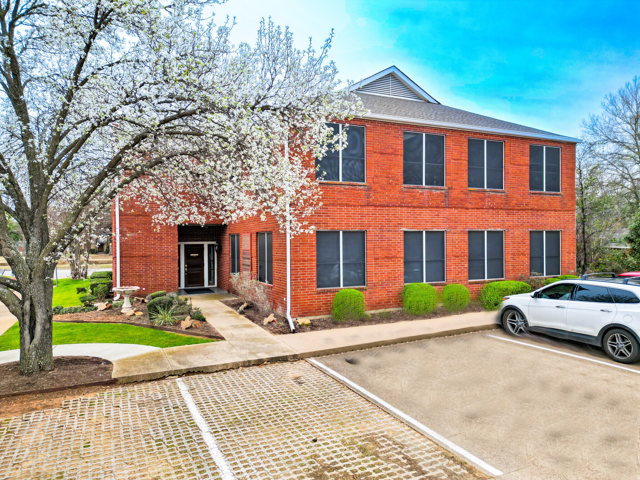 1309 W Abram St, Arlington, TX for sale Primary Photo- Image 1 of 1