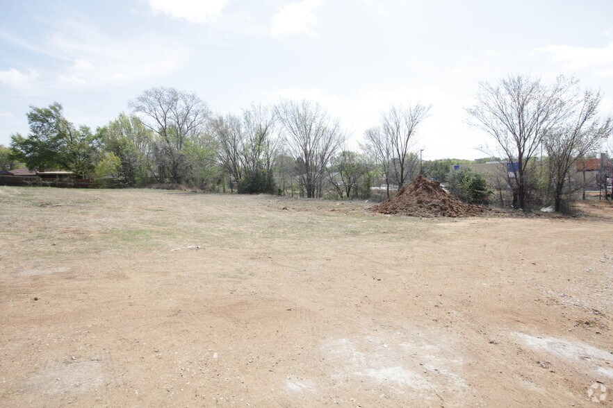 Industrial Blvd N, Euless, TX for sale - Primary Photo - Image 1 of 1