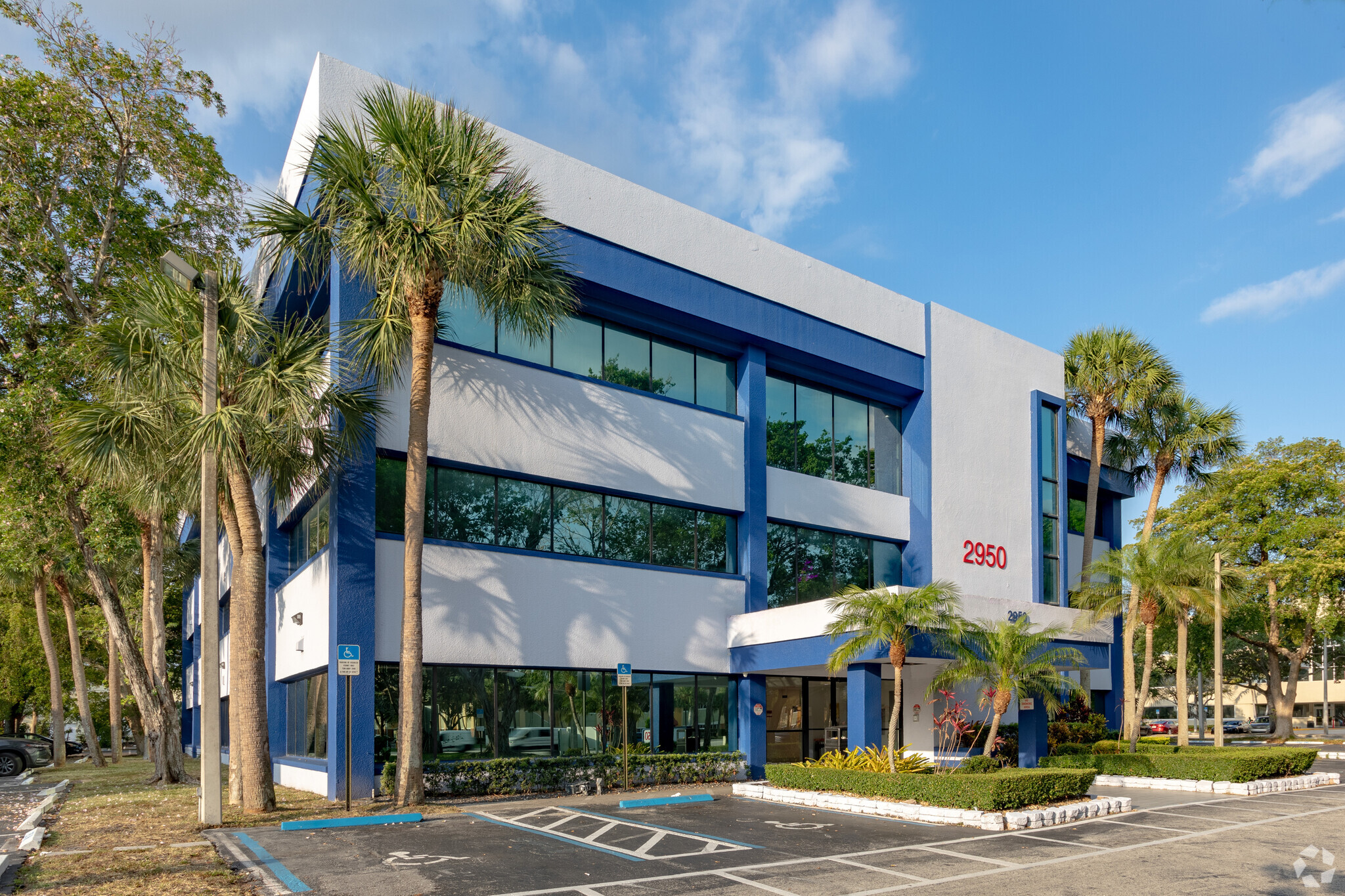 2950 W Cypress Creek Rd, Fort Lauderdale, FL for lease Building Photo- Image 1 of 27