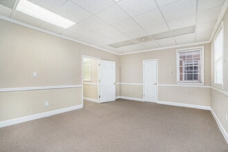920 Holcomb Bridge Rd, Roswell, GA for lease Building Photo- Image 2 of 17