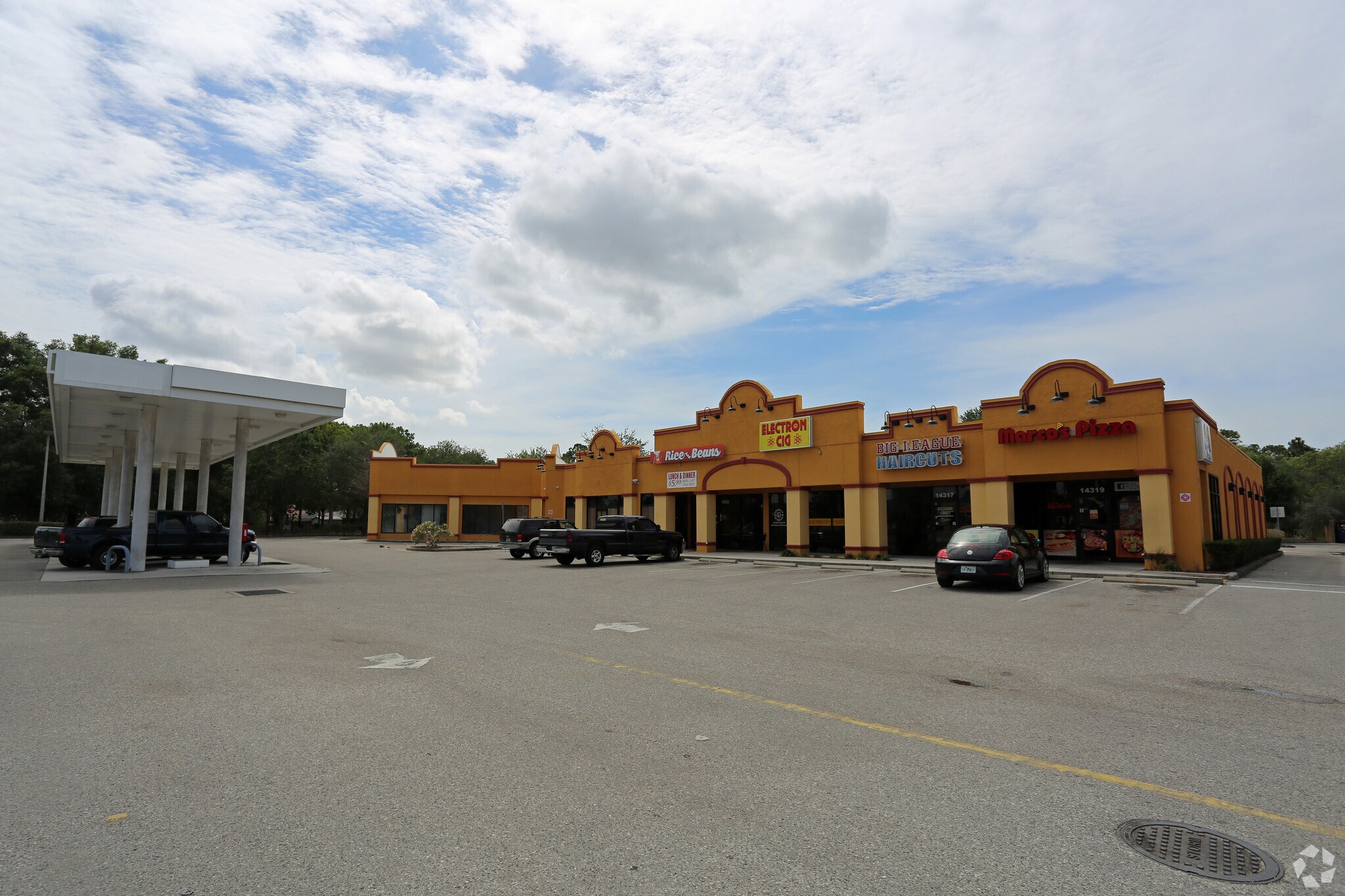 14313 Spring Hill Rd, Spring Hill, FL for sale Primary Photo- Image 1 of 1