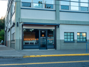 1836 NE 7th Ave, Portland, OR for lease Building Photo- Image 2 of 8