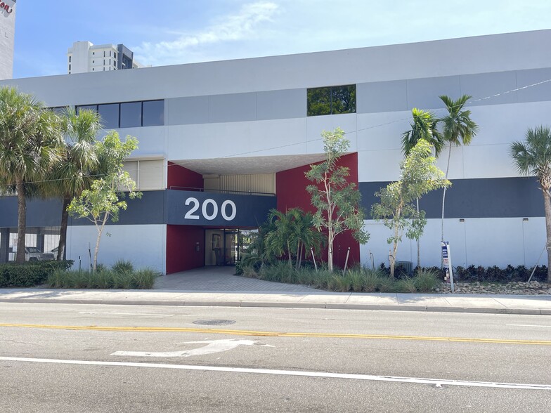 200 N Andrews Ave, Fort Lauderdale, FL for lease - Building Photo - Image 1 of 44