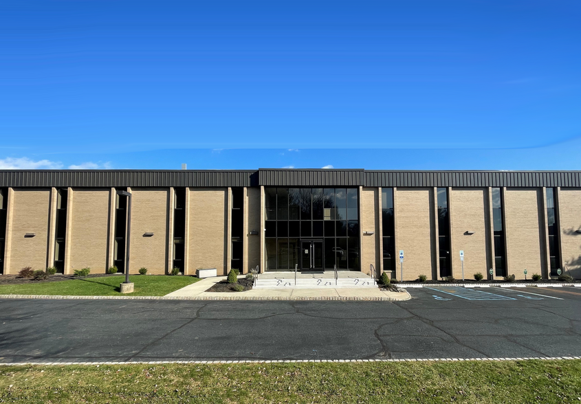 67 Mountain Blvd, Warren, NJ for lease - Building Photo - Image 1 of 5