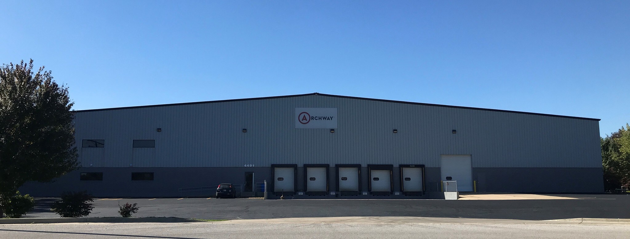 4491 Mayflower Rd, South Bend, IN for sale Primary Photo- Image 1 of 1