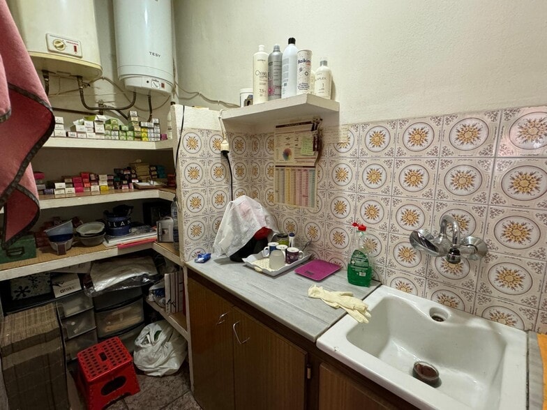 Carrer María Auxiliadora, 13, Algemesí, Valencia for lease - Building Photo - Image 3 of 7